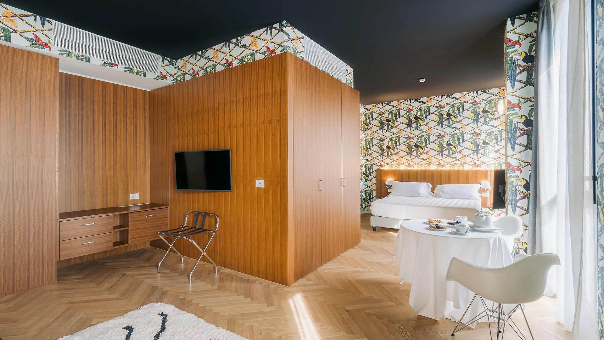 Collini Rooms Milano 4*,