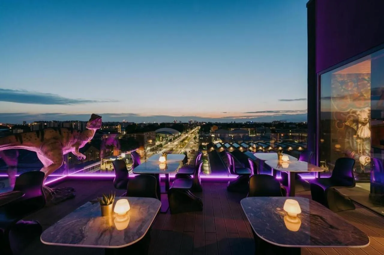 Collini Rooms Hotel location